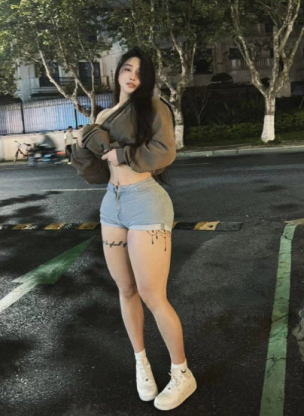 존나 튼실한 허벅지